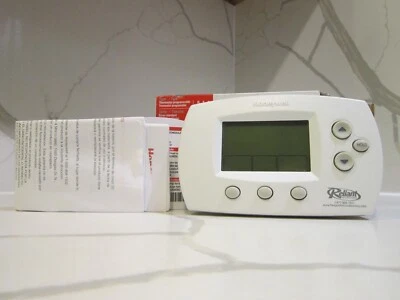 Termo digital programable Honeywell TH6110D1021 FocusPro Foto 1 de 2