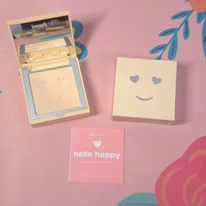 Benefit Hello Happy Velvet Powder Foundation - Shade 2 (Light Warm) NEW! - Picture 1 of 14