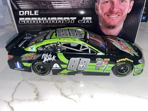 2016 Dale Earnhardt Jr #88 Mountain Dew Dewcision NEW NASCAR Diecast 1:24 - Picture 1 of 9