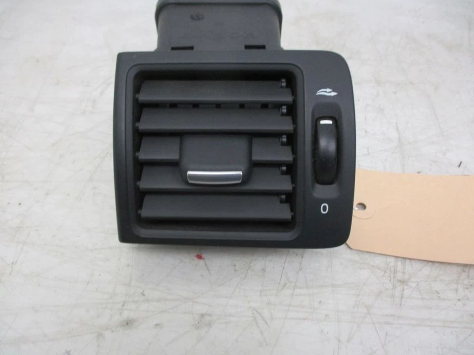 Air Jet Fan Grills Ventilation Air Vent Front Left Fits for Volvo C30 1,6 - Imagem 1 de 4
