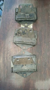 Classic Mini Sub Frame Mounts, For Rear End Of Frame - Picture 1 of 2