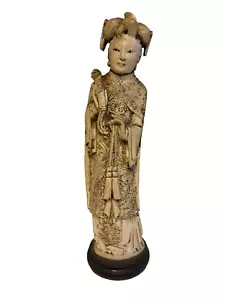 Chinese Carved Resin Figurine Height 25cm - Picture 1 of 8