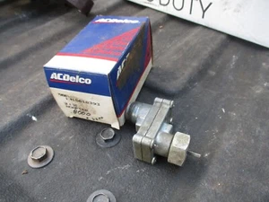 NOS GM 15618393 Adapter Assembly, Speedometer REDUCER AC DELCO - Picture 1 of 3