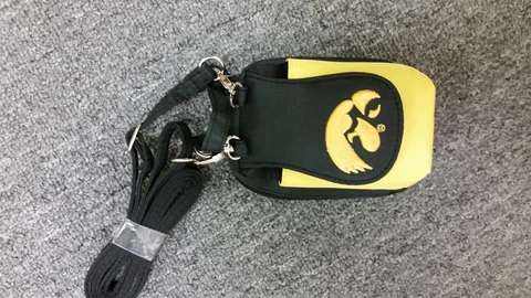 Iowa Hawkeyes Purse Plus Touch Phone  ID Wallet Charm 14 Gift Bag Compact Cover