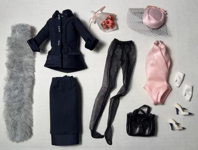 2000 Silkstone Fashion Model - 'Lunch at the Club’ - #26932 - COMPLETE! - Image 1 of 4