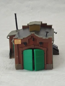 AUHAGEN 12344 H0/TT REPARATURWERKSTATT fertig gebaut SAMMLER VINTAGE MODELLBAHN  - Bild 1 von 6