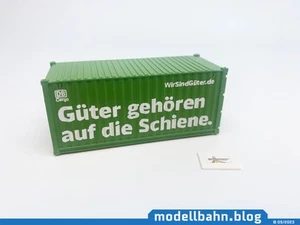 Contenitore verde 20 piedi "Le merci appartengono alla ferrovia" di DB Cargo in scala 1:87 (H0) - Foto 1 di 7