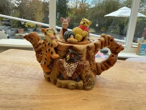Paul Cardew , Winnie the Pooh Ltd Ed tree stump teapot Inc P And P - Picture 1 of 7