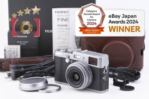 Fujifilm FINEPIX X100 Silver 12.3 MP Digital Camera w/ Box [Excellent] - Picture 1 of 12