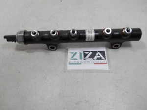 Flauta Inyector Peugeot 308 II SW 1.6 e-HDI 9H05 2015 9685297580-01 9670076780 - Imagen 1 de 6