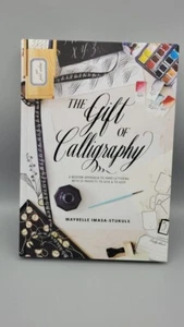 The Gift of Calligraphy Hardback Book by Mabelle Imasa Stukuls Hand Lettering - Imagen 1 de 4