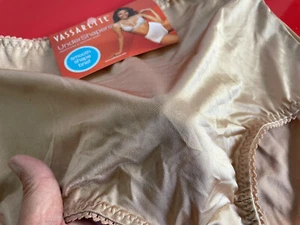 Bragas de abuela de segunda piel Vassarette de colección nuevas de nailon sedoso modelador calzoncillos talla M - Imagen 1 de 5