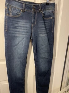 Wallflower Size 7 Regular The Ultra Fit Women’s Jeans - Picture 1 of 18
