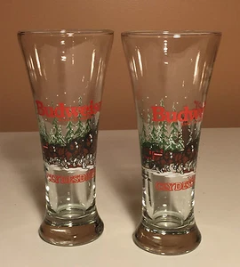 Budweiser Barware Beer Glasses, Clydesdales & Winter Scene, 12 ounces, Lot of 2 - Picture 1 of 5