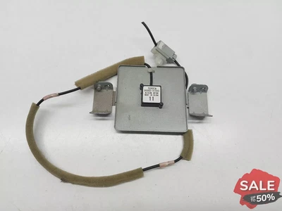 TOYOTA PRIUS MK2 XW20 ANTENNA AMPLIFIER MODULE 2006 86860-47060 - Image 1 of 4