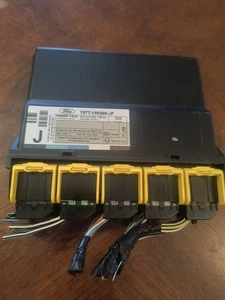 Módulo unidad eléctrica multifunción Ford Focus 2001-07 1S7T15K600JF - Imagen 1 de 7
