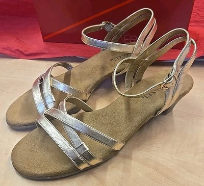 Aerossóis Lor Me em couro dourado macio 9,5 M  - Imagem 1 de 4