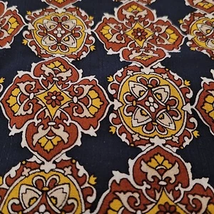 2  Yd Medallion Ethnic Theme Crinkle Crepe Fabric Floral Design  - Picture 1 of 4