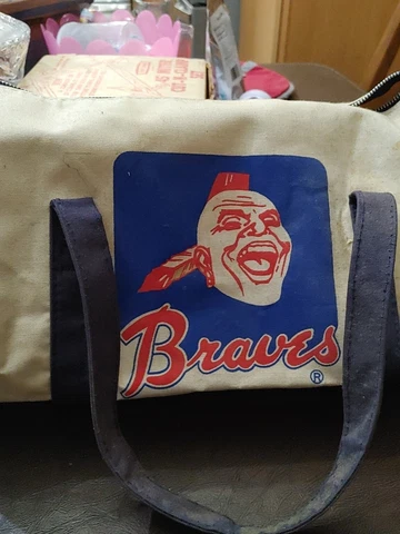 VINTAGE 1970's RARE ATLANTA BRAVES  DUFFLE BAG WHITE BLUE Cover