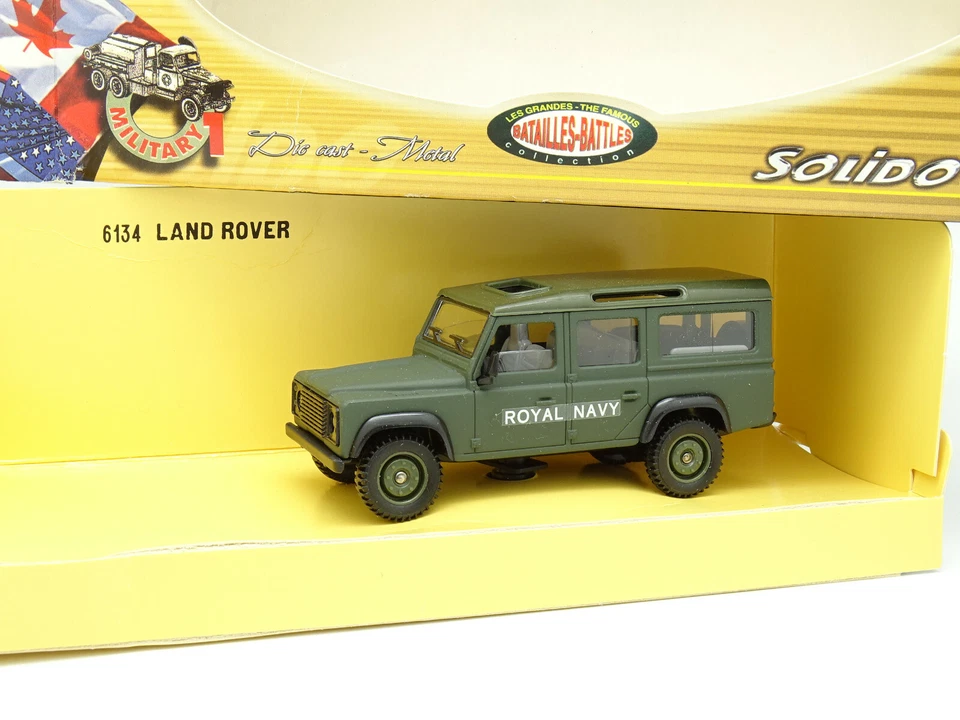 Solido Military 1/43 - Land Rover Defender Royal Navy - Image 1 of 1