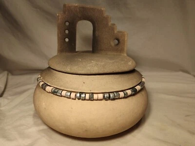 Art Pottery Southwestern Vessel Pueblo Arizona 1989 Signed Haworth - Image 1 of 4