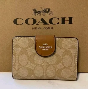 Coach Outlet Square Signature Light Brown Bi-fold Wallet C0082 Rare New - Bild 1 von 4