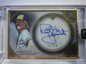 2022 Topps Gold Label ROBIN YOUNT Gold Framed Auto Gold 11/20 BREWERS HOF Cased - Picture 1 of 5