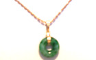16 mm x 16 mm A bague en jade vert jadéite pendentif or 14 carats (sans chaîne)
