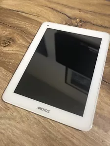 Archos 80 Titanium 16GB White 7" Inch Wi-Fi Tablet Spares Or Reapirs - Picture 1 of 7