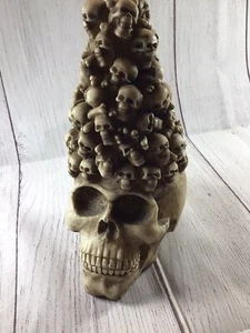 Bone Summit Collezione Teschio Torre 8" - Foto 1 di 22