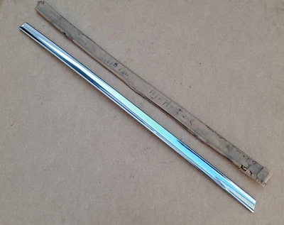 1951-1954 Dodge DeSoto Chrysler NOS MoPar Right Front DOOR BELT MOLDING - Image 1 of 4