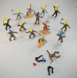 Vintage Timpo Historic Series Medieval Black Silver & Gold Knight Figures 1960s - Picture 1 of 10