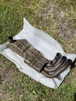 Cabezal de tubo de escape silenciador para Aprilia RST1000 Futura Foto 1 de 3