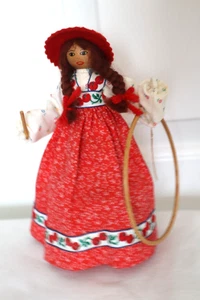 20er Jahre Holz Gesicht/Sockel Frau Puppe Fait a la Main au Quebec La petite Fille J Kitz - Bild 1 von 9