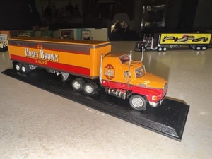 Honigbrauner Mack Truck CCY05-M - Bild 1 von 6