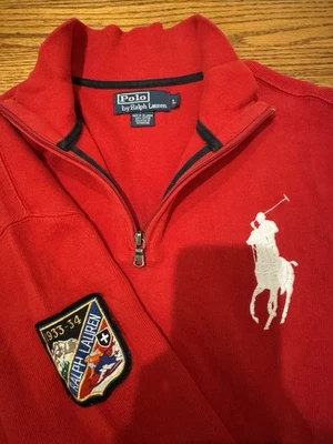 Polo By Ralph Lauren 1/4 Zíper Suéter de Algodão Vermelho Tamanho G Patch de Esqui 1933-34 Big Pony - Imagem 1 de 4