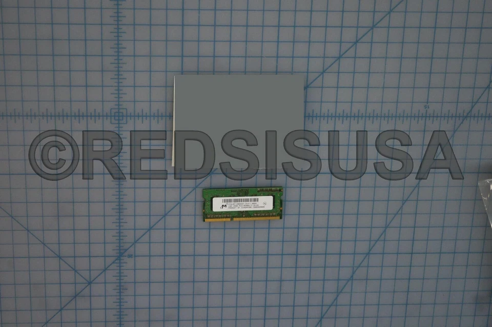Micron 1GB PC3-8500 DDR3SoDimm Single Rank Memory Module MT8JSF12864HZ-1G1F1 - Image 1 of 2