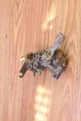 Bomba de aceite Polaris RMK 600 2004 Foto 1 de 4