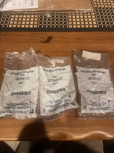 FORD OEM BOLT *1821641*C1 - Foto 1 di 2