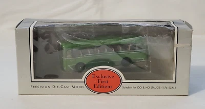 Exclusive First Editions 12101 Southdown Harrington Cavalier Bus 1:76 diecast  - Image 1 of 4