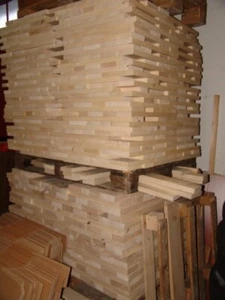 30kg WEIßBUCHE ca.1,6m² BASTELHOLZ max 53x3x16cm Hainbuche PARKETT holz kacheln - Bild 1 von 6