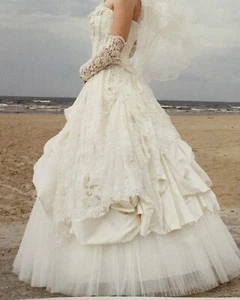 Princess wedding Corset dress champagne / ivory size S / UK 10 - Picture 1 of 24