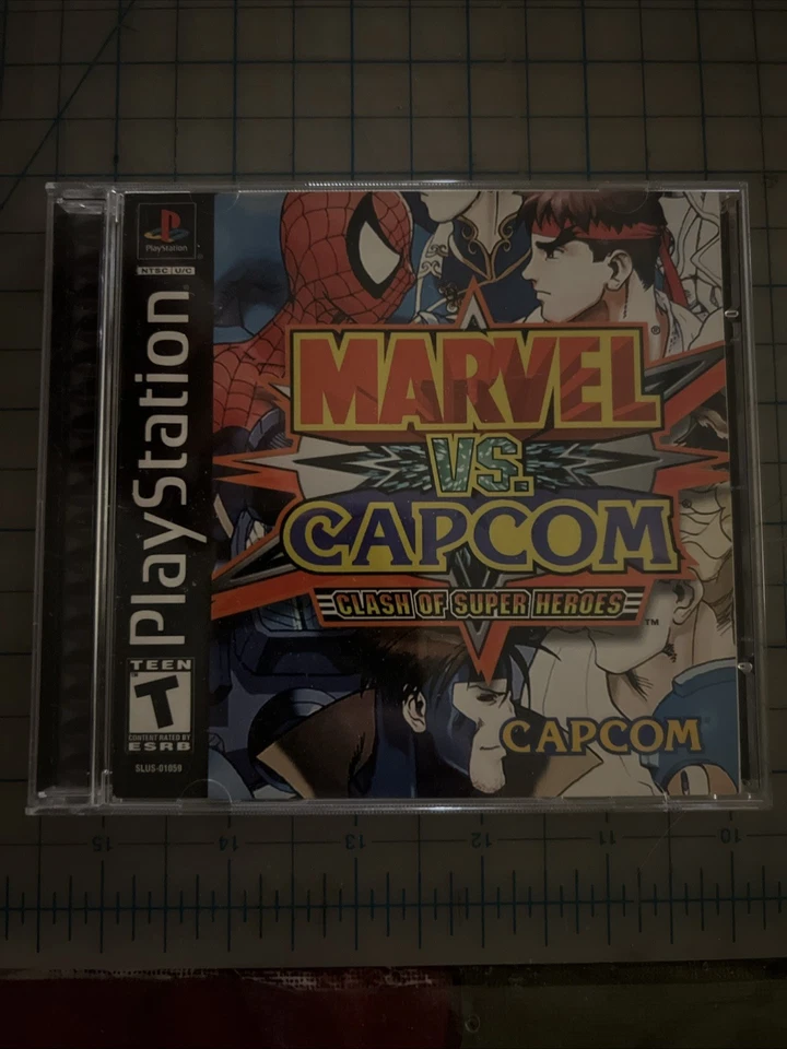 Marvel vs. Capcom: Clash of Super Heroes (Sony PlayStation 1, 2000) - Image 1 of 4