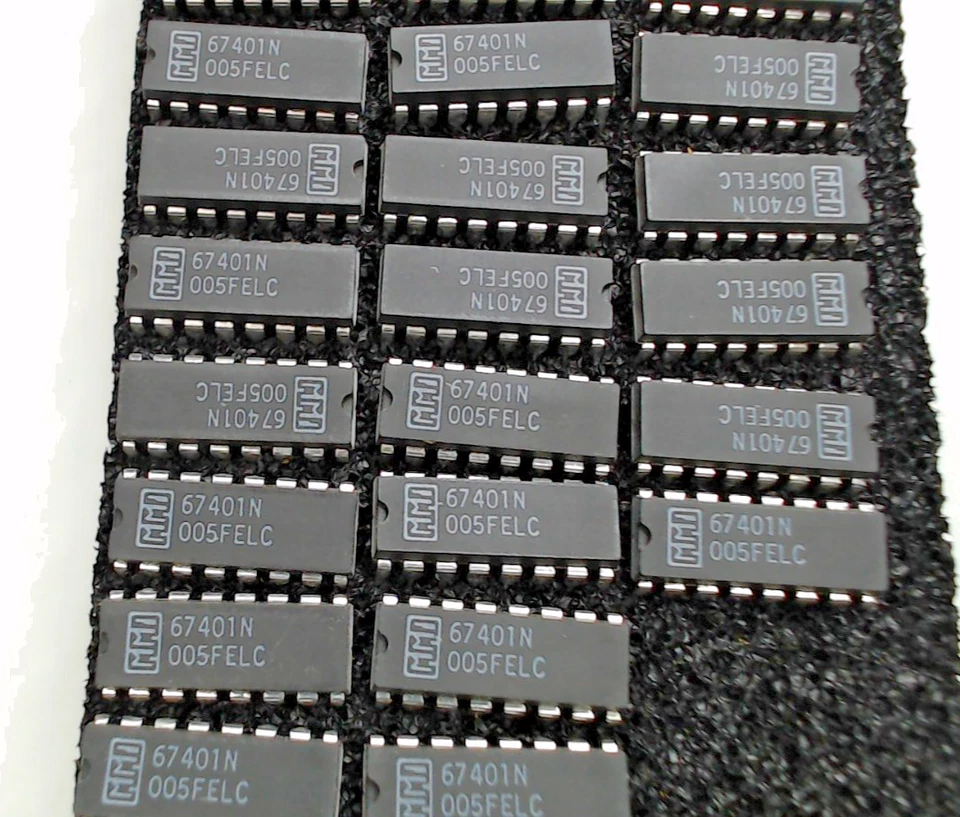 Lot of 25x MMI 67401N FIFO Memory ICs – 64×4 Cascadable – DIP-16 – NOS - Image 1 of 1