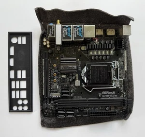 Carte Mère Asrock z370M-ITX/AC - Intel 8th/9th Gen - No Power - Imagen 1 de 2