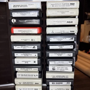 24 Rare 8 Tracks With Case. Mixed Lot.  Johnny Cash, Willie Nelson, Cher, Etc. - Bild 1 von 7