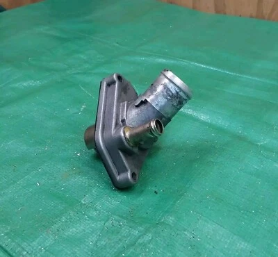 2003-2006 Nissan 350Z 2003-2007 Infiniti G35 caixa termostato fabricante de equipamento original 21200-4W010 - Imagem 1 de 4