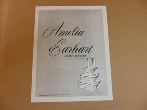 AMELIA EARHART AIRLITE 1946 EQUIPAJE anuncio impreso de arte vintage  - Imagen 1 de 1