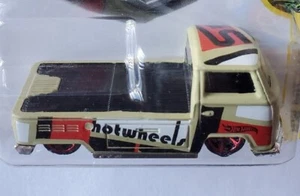 Hot Wheels Art Cars Series Volkswagen T2 Pick-Up - Picture 1 of 3