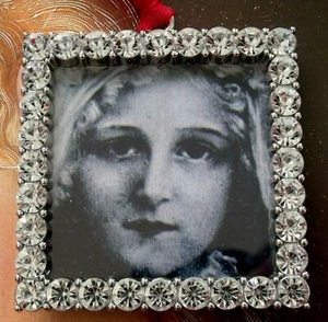 New Child St. Therese Little Flower Catholic Saint Religious Christmas Ornament - Picture 1 of 4